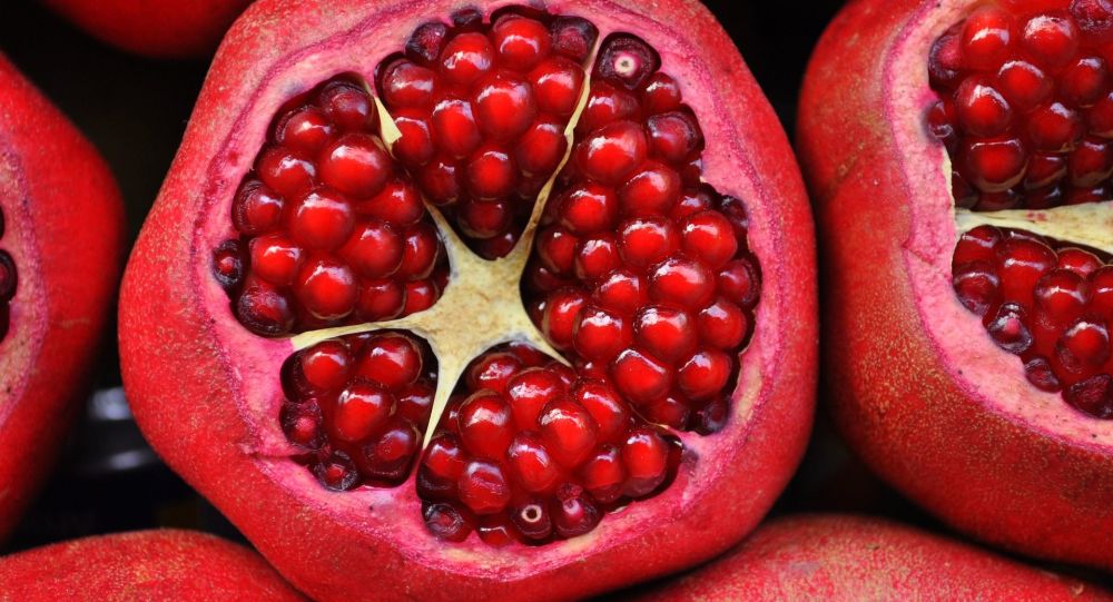کدام میوه ها اثرات کرونا در بدن را کم می کنند
