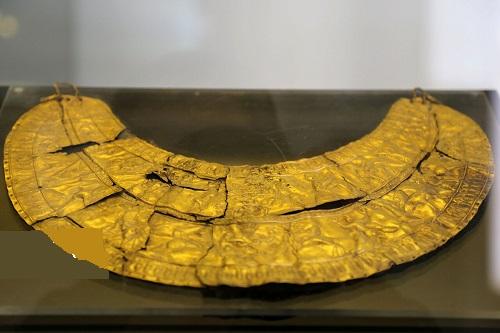 طمع حفاران غیرمجاز به میراث فرهنگی