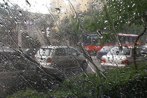 برف و باران جمعه به تهران می‌رسد 