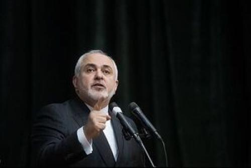 ظریف چگونه پاسخ حمایت‌های دیپلماتیک و اقتصادی سپاه پاسداران را داد؟ 