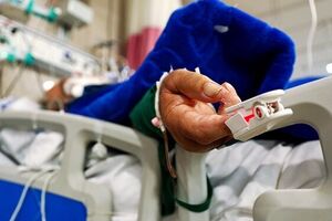 مبتلایان کرونا در ICU چگونه درمان می‌شوند؟