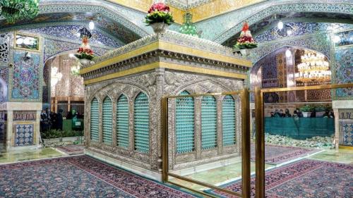 روضه منوره و ضریح مطهر امام رضا (ع)