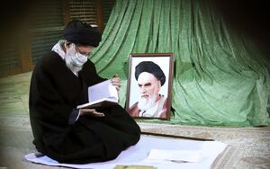 نگاهی به مختصات شخصیتی آیت الله خامنه‌ای