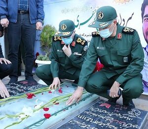 پرچم «حاج قاسم»‌ برافراشته خواهد ماند/ محور مقاومت مسیر نابودی رژیم صهیونیستی را در پیش ‌می‌گیرد +عکس