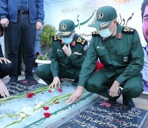پرچم «حاج قاسم»‌ برافراشته خواهد ماند