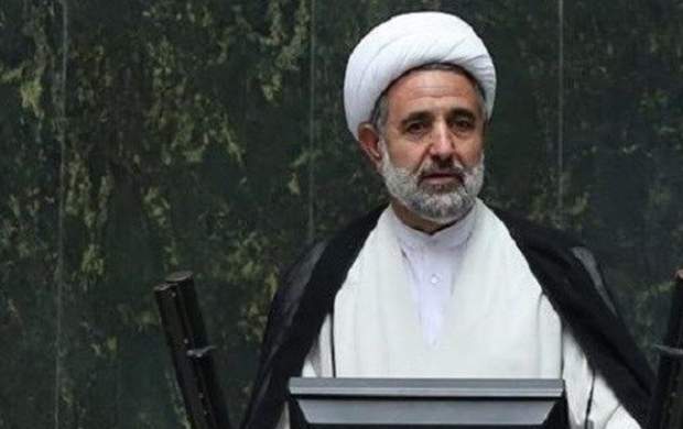 ذوالنوری: نمایندگان همدیگر را نبوسند!