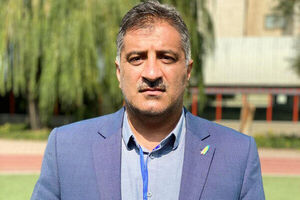 احسان حدادی به آمریکا می‌رود