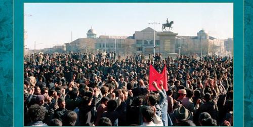 فجر ۴۲| انقلاب ۵۷ و خانه‌هایی که «حسینیه» شد/ از ترفندهای «توزیع رساله» تا مبارزات انقلابی «روحانی نابینا»