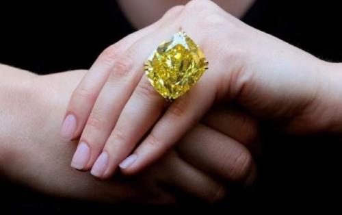گران‌ترین و زیبا‌ترین حلقه‌های ازدواج در جهان را ببینید +تصاویر