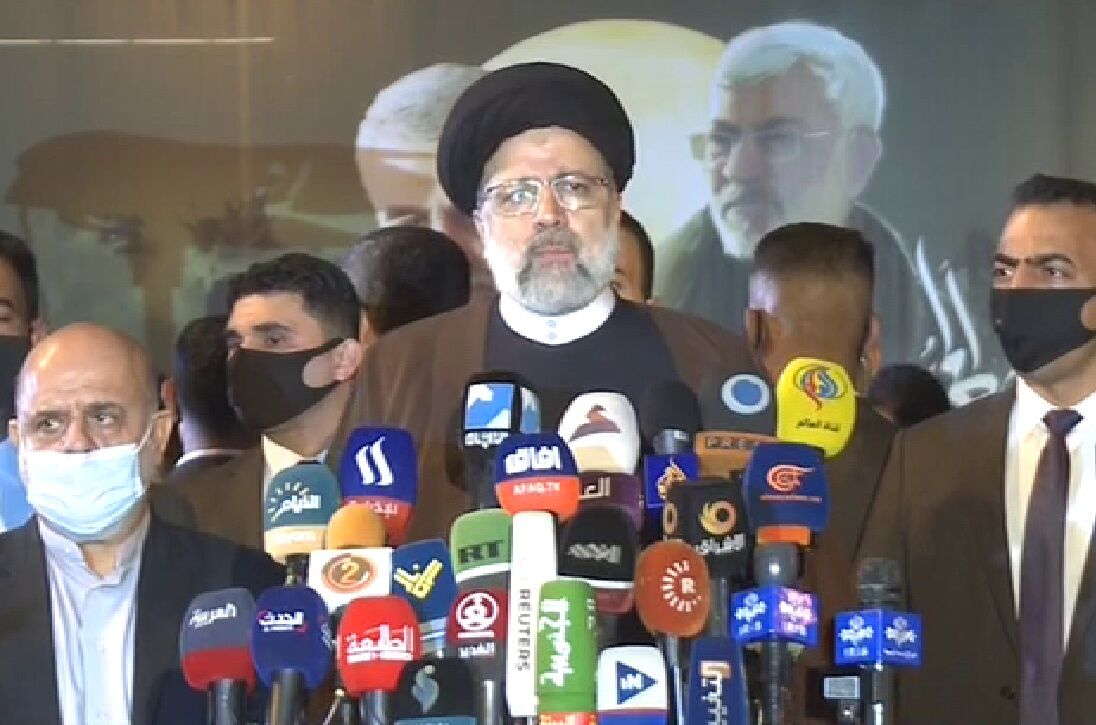 شهیدان سلیمانی و المهندس به امت اسلامی تعلق دارند