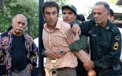 ماجرای جنجالی خوشگذرانی محسن تنابنده در قبرستان!+فیلم