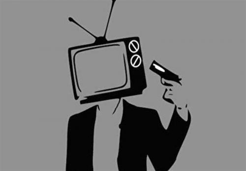 بررسی جریان خودکشی و خودسوزی جشنواره فیلم فجر/ چرا تلویزیون منفعل و نمایش‌خانگی هر روز عصبانی‌تر می‌شود؟