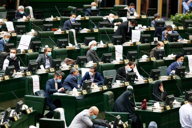 ردیف مربوط به ارز ۴۲۰۰ تومانی «مراعا» ماند