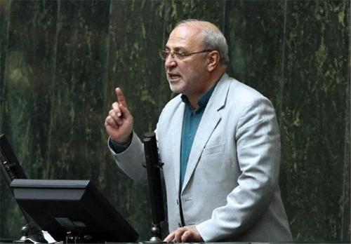 جمع‌آوری امضا در مجلس برای شکایت از روحانی
