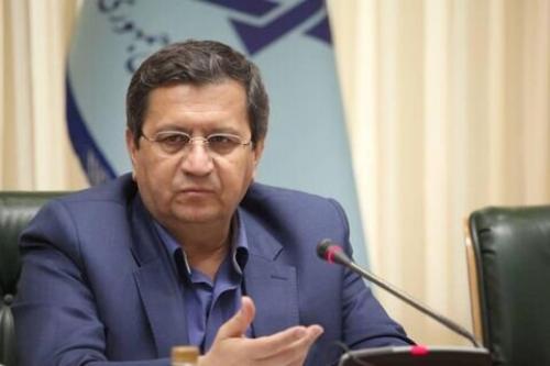 همتی: نرخ ارز باید توسط سازوکار بازار تعیین شود