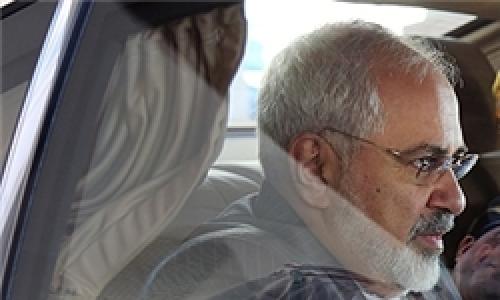  ظریف، جاکارتا را به مقصد سنگاپور ترک کرد 