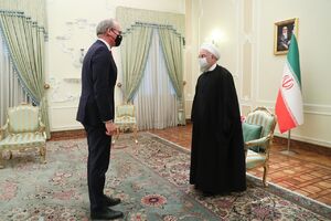 دلال آمریکا در ایران چه می‌خواهد؟ / هواپیماهای زمین‌گیرشده برجام را به وزیر خارجه ایرلند نشان بدهید!