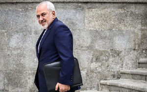 ظریف در کیش ظریف!