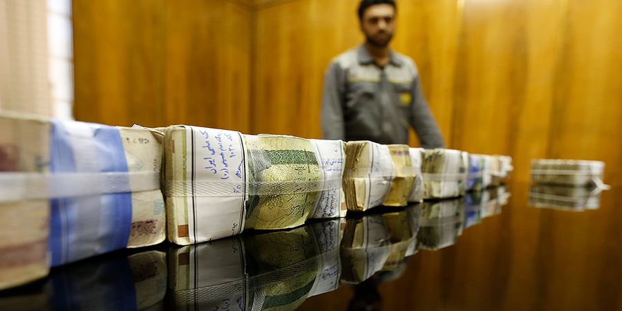 11 برابر شدن نقدینگی در دهه 90/ بررسی متغیر های پولی در دهه اخیر 11 برابر شدن نقدینگی در دهه 90/ بررسی متغیر های پولی در دهه اخیر