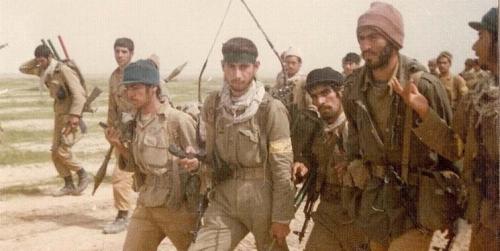 پرواز با جت جنگی برای استخاره گرفتن از امام/ پیغامی که حسن باقری برای حاج قاسم آورد