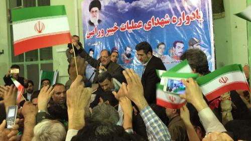 عکس/سخنرانی احمدی نژاد در یادواره شهدای خیبر