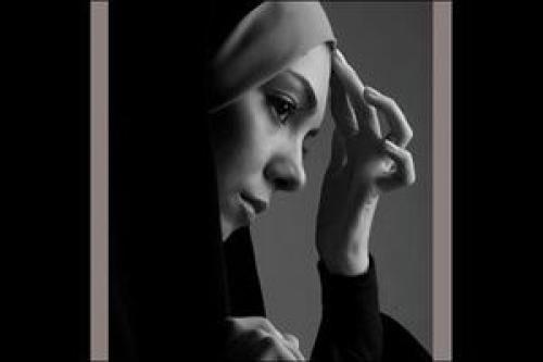  آزاده نامداری خودکشی کرده است؟