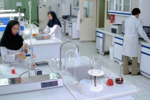  کارکنان بخش‌های پاراکلینیکی برای واکسن کرونا ثبت‌نام کنند
