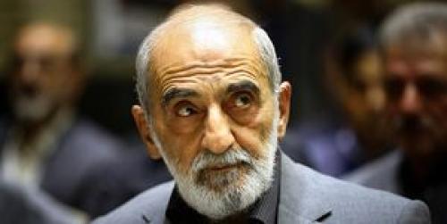 آمریکا سیلی خورده، شما چرا گریه می‌کنید؟/ همکاری ایران و چین مقدمه تشکیل قطب قدرتمند اقتصادی است