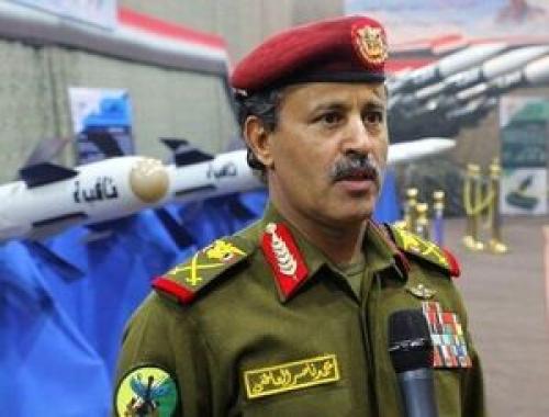  وزیر دفاع یمن: متجاوزان دنبال خروج از باتلاق یمن هستند