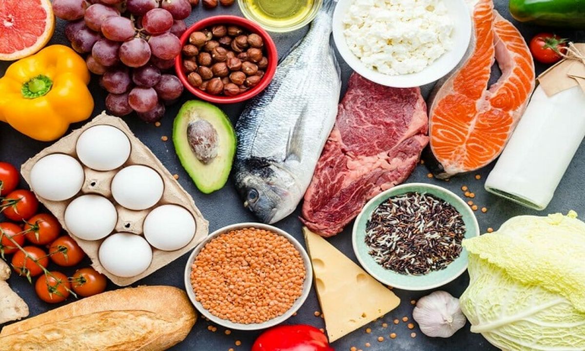 مبتلایان به کرونا چه غذاهایی باید بخورند؟ 
