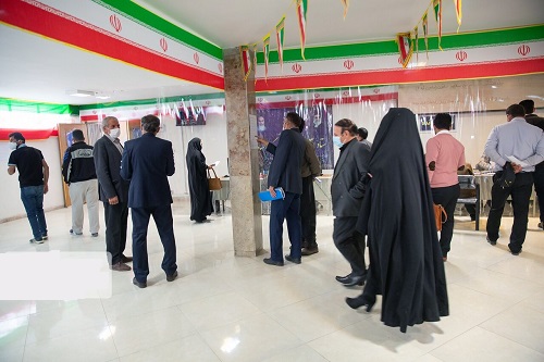 بیشترین داوطلبان انتخابات مجلس از میان کارمندان و بازنشستگان است