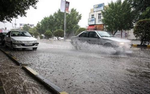 وزش باد شدید و رگبار باران در ۱۲ استان 