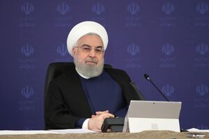  پیام روحانی به مناسبت روز ارتش؛ ارتش و سپاه درجنگ اقتصادی همانند دفاع مقدس برای منافع ملی ایستادند