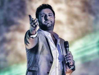  ژست جالب و متعجب محمد علیزاده /عکس 