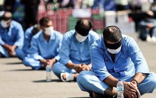 زمینگیر شدن باند قاچاق انسان توسط سپاه