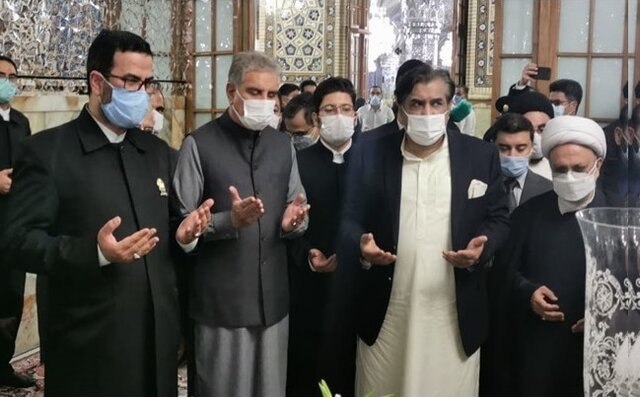  حضور وزیر امور خارجه پاکستان در حرم امام رضا (ع)