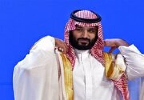 حرکات عجیب بن سلمان در مصاحبه زنده تلویزیونی 