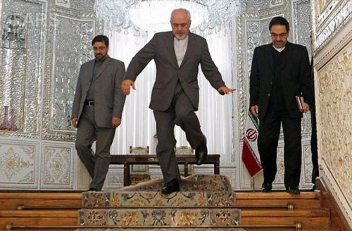 دولت اسناد اصرار ظریف برای گفتگو با «قاتل حاج قاسم» را افشا می‌کند؟