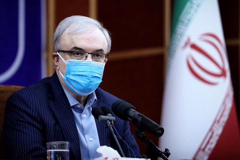 وزیر بهداشت: در مرحله سرازیری قله‌های پیک چهارم کرونا هستیم
