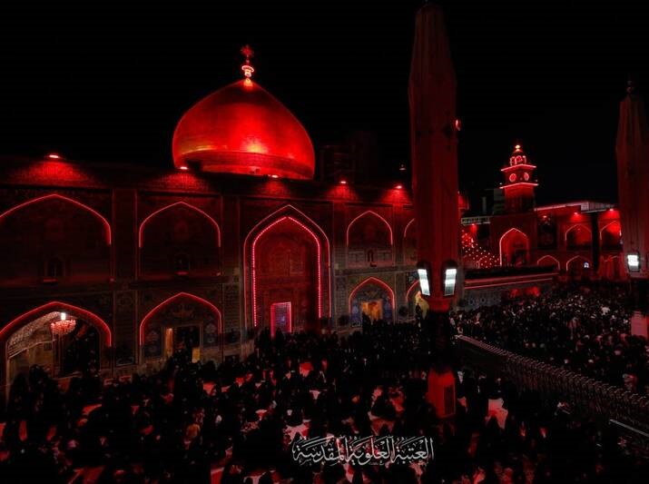  احیای شب قدر در حرم حضرت علی علیه السلام