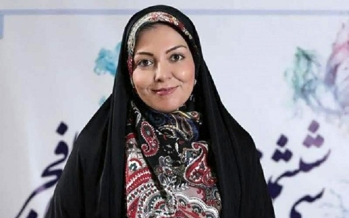 اولین عکس از سنگ مزار آزاده نامداری