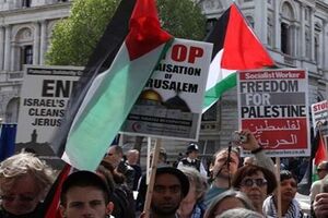  تجمع ده‌ها نفر در لندن برای اعلام همبستگی با ملت فلسطین