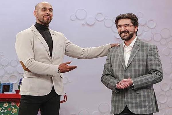 «خندوانه» آکروباتیک شد