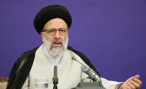  فیلم/ کنایه حجت‌الاسلام رئیسی به بانیان وضعیت کشور