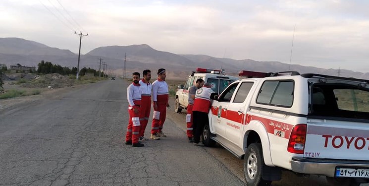 نجات ۳ مفقودی پس از ۴۰ ساعت جست‌وجو در ارتفاعات آرادان