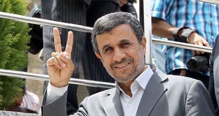 باهنر: احمدی‌نژاد فریاد می‌زند من را دستگیر کنید