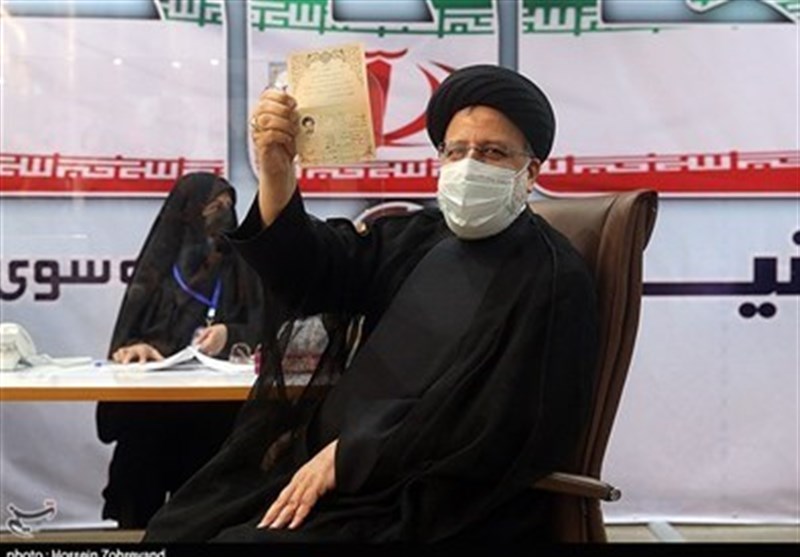 آیت‌الله رئیسی الزامی به استعفا برای شرکت در انتخابات ندارد