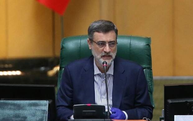 قاضی زاده هاشمی: دولت همه چیز را رها کرده