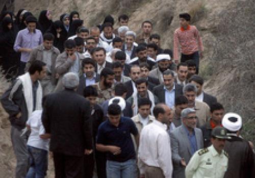 نقش روحانیون در کاروان‌های راهیان نور