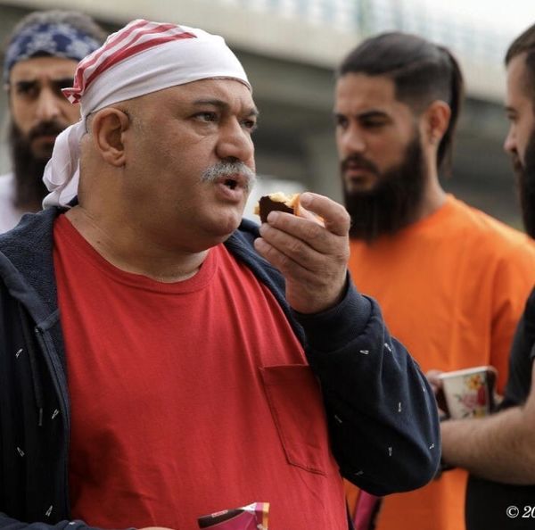 بازیگر طنز وباحال سینما در استادیوم